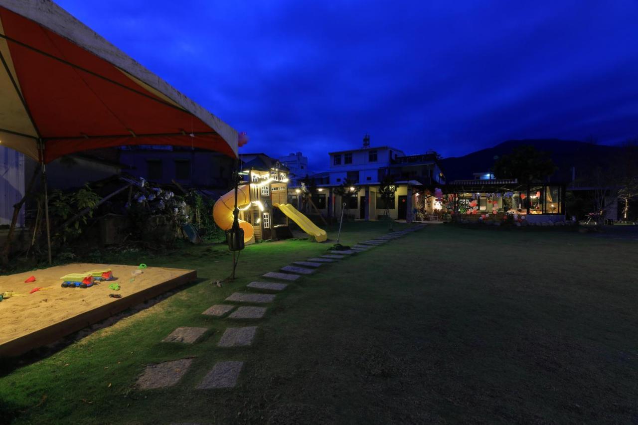 Jiang'S B&B 江院子庭園民宿 Ji'an Exterior photo